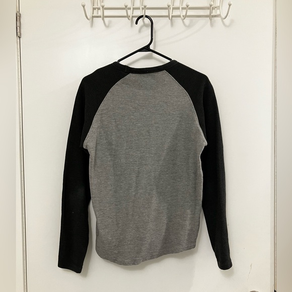 Men’s Grey Ribbed Long Sleeve Shirt Size S - Picture 6 of 6